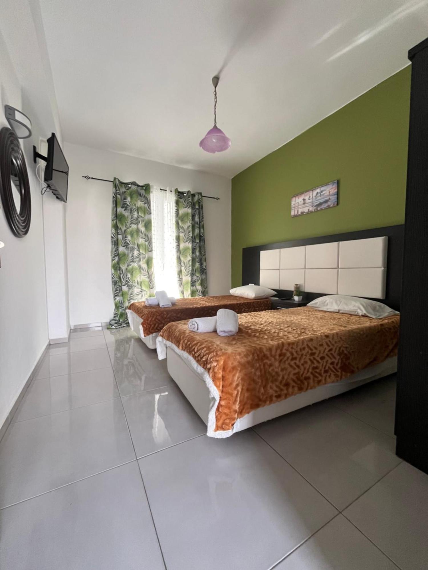 Villa Antonis Deluxe Apartments Амуди Екстериор снимка